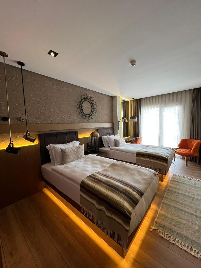 Panagia Premier Trabzon Hotel Buitenkant foto A room at the hotel